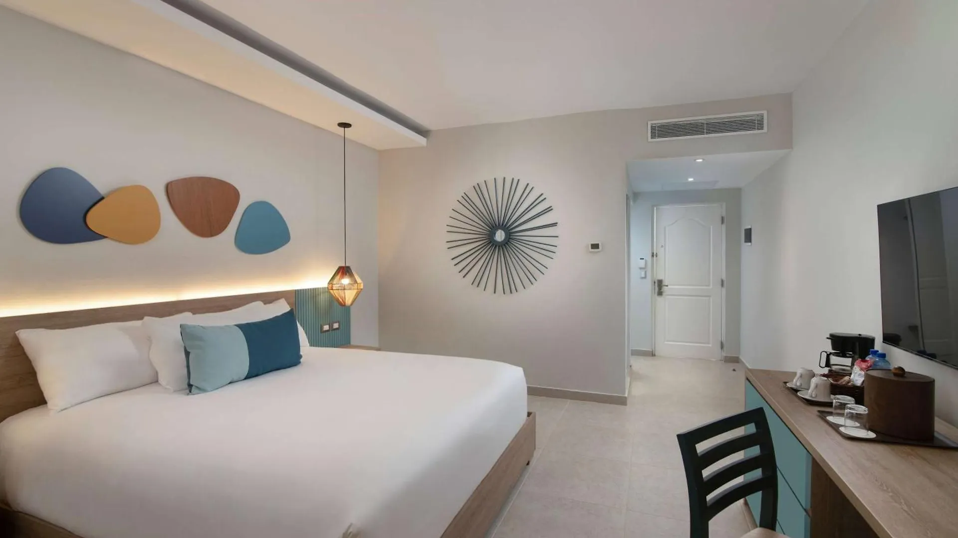 Wyndham Alltra Samana All Inclusive Resort 4*,